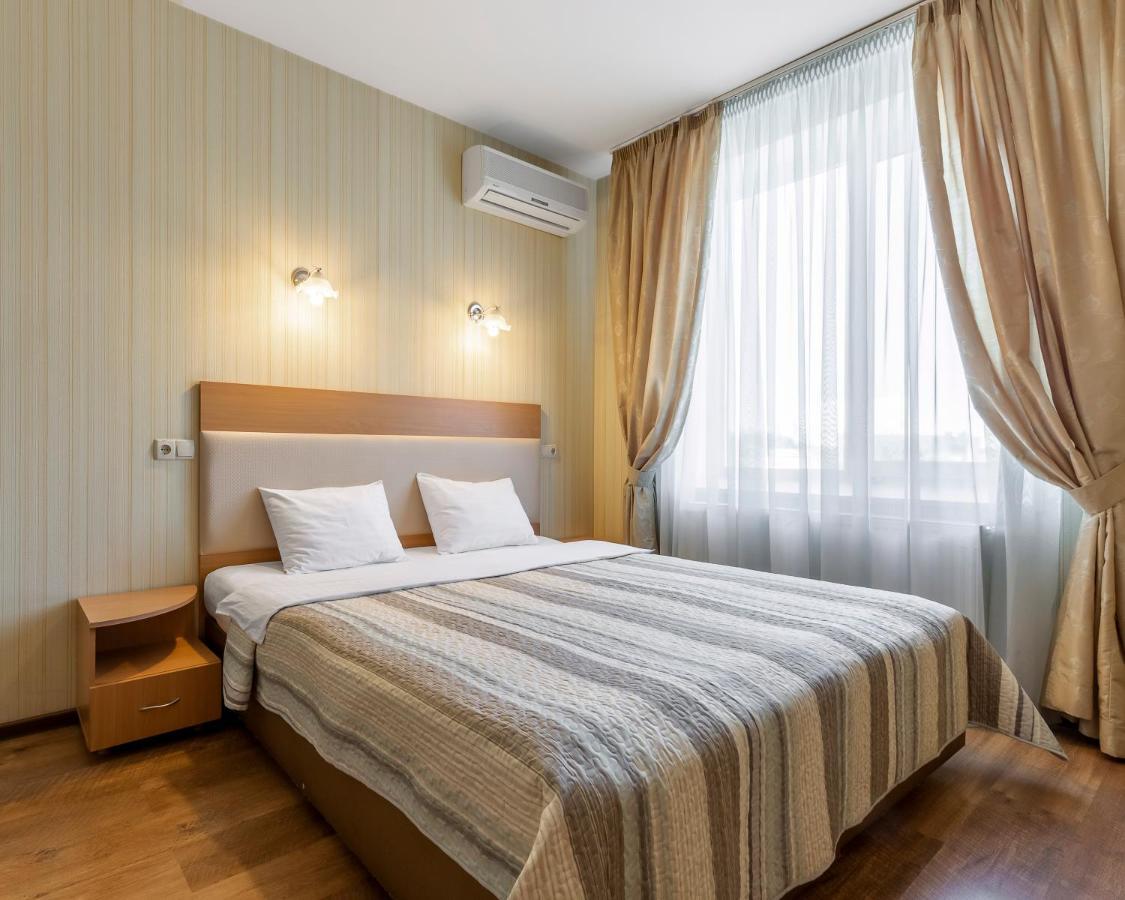 Гостиница Siesta Киев Sofiivska Borshchahivka Dış mekan fotoğraf