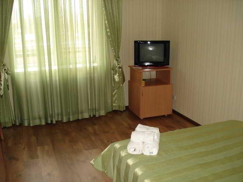 Гостиница Siesta Киев Sofiivska Borshchahivka Dış mekan fotoğraf